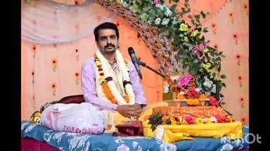 साकरा में आयोजित श्रीमद् भागवत कथा कार्यक्रम में पूर्व विधायक आशीष छाबड़ा ने लिया हिस्सा