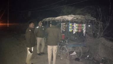 छतरपुर: छतरपुर ग्रामीण क्षेत्र: मातगुवां एवं ईशानगर में पुलिस ने सार्वजनिक स्थलों का किया निरीक्षण
