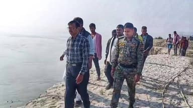 मनिहारी: धुरियाही में गंगा कटाव स्थल का विधायक ने किया निरीक्षण, कटाव निरोधी कार्य जल्द शुरू होगा