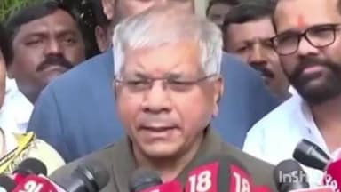 शिवसेनेने मनसेला सोबत घेतल्यामुळे मुंबईतील अमराठी माणूस शिवसेनेकडे वळत नाहीये – प्रकाश आंबेडकर