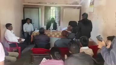 ધાનપુર: ધાનપુર તાલુકાના ગાંગરડી ફળીયા ગામે તલાટી સામાન્ય દફ્તર તપાસણી કરી. તેમજ ગામ લોકો સાથે સંવાદ યોજી તેઓના પ્રતિભાવો જાણ્યા.