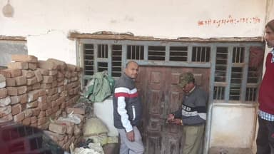 परसवाड़ा: कलेक्टर के निर्देश पर परसवाड़ा के ग्राम कश्मीरी में धान व्यापारी की जांच, 765 क्विंटल धान स्टॉक सील