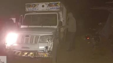 धरियावद: सीतामाता वन्यजीव अभयारण्य में सघन गश्त के दौरान खैर से भरा पिकअप वाहन किया गया जब्त