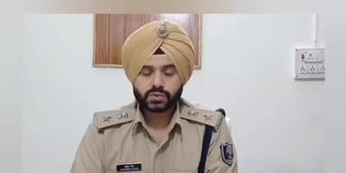 कुमारखंड: कुमारखंड थाना क्षेत्र में अवैध हथियार रखने के मामले में दो लोग गिरफ्तार, न्यायिक हिरासत में भेजे गए