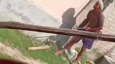 साहेबपुर कमाल: खरहट वार्ड सं.10 में मारपीट व गोलीबारी, एक व्यक्ति का हथियार के साथ वीडियो आया सामने