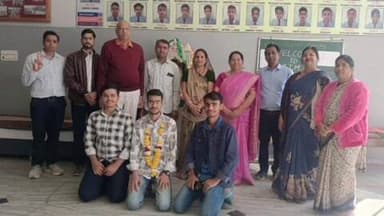 रेवदर: रेवदर के आइडियल पब्लिक सेकेंडरी विद्यालय में प्रेरणादायी कार्यक्रम, 546वीं रैंक प्राप्त करने पर मिला सम्मान