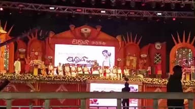 ଲକ୍ଷ୍ମୀପୁର: ଲକ୍ଷ୍ମୀପୁର ଅଞ୍ଚଳବାସୀଙ୍କ ଗୀତ ସହ ନୃତ୍ୟରେ ଦୁଲୁକିଲା ଜାତୀୟ ସ୍ତରୀୟ ପରବ ମହୋତ୍ସବ ମଞ୍ଚ