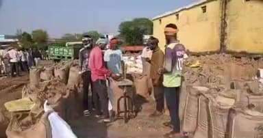 सहसपुर लोहारा: जिले में 39 हजार से अधिक किसानों ने बेचा 1,92,763 मैट्रिक टन धान, किसानों को 45 लाख से अधिक का हुआ भुगतान