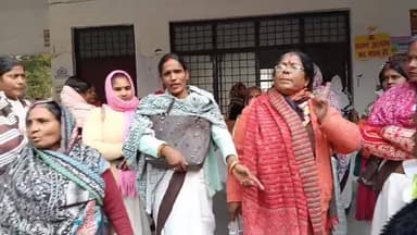 #मेजा के #अधीक्षक पर #हिंदू #मुस्लिम का लगा आरोप हिंदू महिला ने बताया डा शमीम अख्तर को बदनाम करने का साजिश है #Update ...