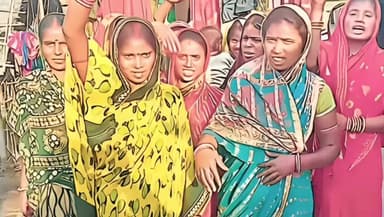 भरगामा: भरगामा में जीविका योजना के नाम पर उगाही, महिलाओं का फूटा गुस्सा