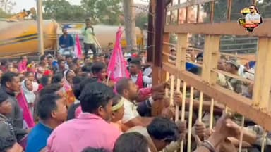 जगदलपुर NMDC घेराव के दौरान भीड़ पर लाठीचार्ज #bastartv #jagdalpur #nmdc #chhattisgarhnews #sukma