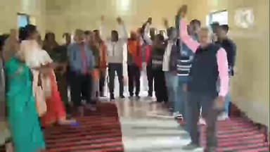 कर्रा: गोविंदपुर में भाजपा के नवनियुक्त मंडल अध्यक्ष एवं मंडल प्रतिनिधि का स्वागत किया गया