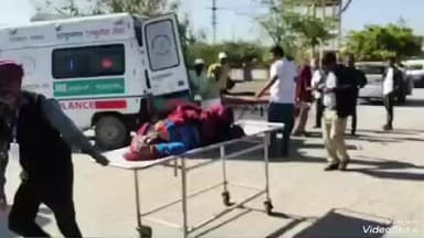 मालपुरा: जयपुर भीलवाड़ा स्टेट हाईवे पर रिलायंस पेट्रोल पंप मालपुरा के पास अज्ञात वाहन की टक्कर से महिला और पुरुष घायल