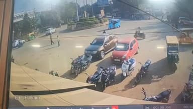 ग्वालियर गिर्द: ग्वालियर में हिट एंड रन: तेज रफ्तार कार ने बुजुर्ग को रौंदा, ई-रिक्शा व कार को मारी टक्कर, वीडियो वायरल