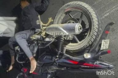 పెద్దకొత్తపల్లి: వావిళ్ళ బావి వద్ద జరిగిన రోడ్డు ప్రమాదంలో పెద్దకొత్తపల్లి పోలీస్ స్టేషన్ కానిస్టేబుల్ ఆంజనేయులు మృతి