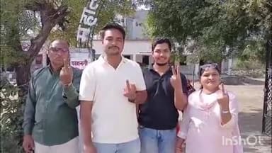 हिंगणघाट: शहरातील तीन नगरसेवक पदाच्या मतदानाला मतदारांचा उत्फुर्त प्रतिसाद: ११ केंद्रावर मतदान सुरू