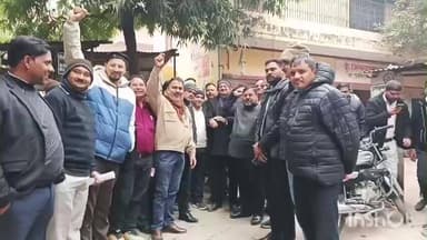 जलालाबाद: शिरीष कुमार मेहरोत्रा ने जलालाबाद में अधिवक्ताओं से वोट मांगे, उत्तर प्रदेश बार काउंसिल सदस्य पद के लिए किया संपर्क