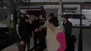 लोहारू: लोहारू में धुंध के बीच सड़क सुरक्षा को लेकर सराहनीय पहल, पुलिस के साथ गौरक्षा दल व विहिप ने लगाए 100 से अधिक रिफ़लेक्टर