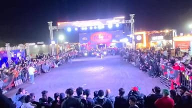 बाईकच्या चित्तथरारक कसरती पहा भोसे तालुका महाबळेश्वर येथील महोत्सवात...