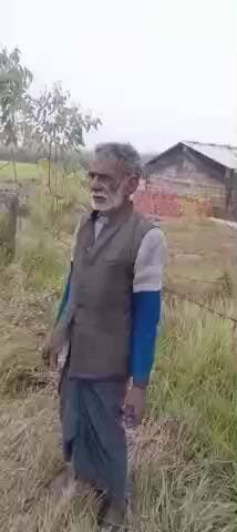 जिला खीरी के पलिया देहात में पूर्व प्रधान व ब्लाक प्रमुख रहे प्रतिनिधि कर रहे एक ग्रामीण की जमीन पर कब्जा करने का आरोप