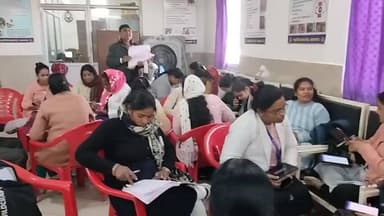 नारायणगंज: गंभीर गर्भवती महिलाओं को समय पर रेफर करें, पांच सेक्टरों की समीक्षा बैठक आयोजित