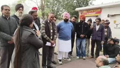 ਆਨੰਦਪੁਰ ਸਾਹਿਬ: ਦਸ਼ਮੇਸ਼ ਅਕੈਡਮੀ ਵਿਖੇ ਚੱਲ ਰਹੇ ਅਧਿਆਪਕਾਂ ਦੇ ਧਰਨੇ ਚੋਂ ਪਹੁੰਚੇ ਸਿੱਖਿਆ ਮੰਤਰੀ ਬੈਂਸ ਮਨੇਜਮੈਂਟ ਤੇ ਕਾਰਵਾਈ ਦਾ ਦਿੱਤਾ ਭਰੋਸਾ