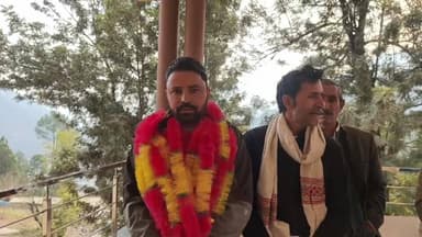 उत्तरकाशी: पुरोला में विकासखंड ब्लॉक कार्यालय में सभी ग्राम प्रधानों ने निर्विरोध त्रिलोक बिजल्वाण को बनाया प्रधान संगठन...