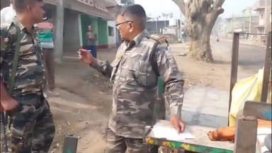 बोआरीजोर: ललमटिया में पुलिस ने फरार आरोपी के घर पर इश्तेहार चिपकाया