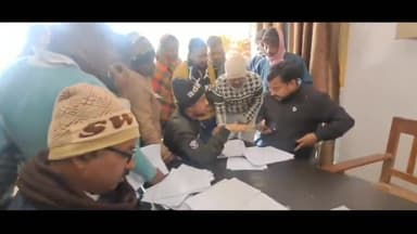 कुमारखंड: कुमारखंड थाना परिसर में जनता दरबार का आयोजन, 6 में से 3 मामलों का हुआ निष्पादन