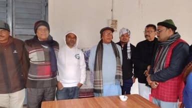 जरमुण्डी: जमशेदपुर पश्चिम के जदयू विधायक सरयू राय बासुकीनाथ पहुंचे, जरमुंडी विधायक भी थे साथ