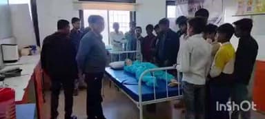 बमोरी: शासकीय उत्कृष्ट विद्यालय बमोरी में छात्र-छात्राओं को प्रधानमंत्री कौशल केंद्र का कराया गया निरीक्षण