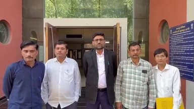 ભેસાણ: જિલ્લા કલેક્ટરશ્રીની અધ્યક્ષતામાં યોજાયેલ જિલ્લા ફરિયાદ અને સંકલન સમિતિની બેઠકમાં અધિકારીશ્રીઓ સાથે સંવાદ કર્યો.