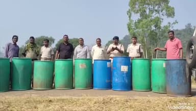 ଲକ୍ଷ୍ମୀପୁର: ବନ୍ଧୁଗାଁ ଥାନା ଅଞ୍ଚଳରେ ଓଡ଼ିଶା ଆନ୍ଧ୍ର ଅବକାରୀ ବିଭାଗର ମିଳିତ ଚଢଉ, ପୋଚ ଓ ମଦ ଜବତ, ଦୁଇ ମହିଳା ଗିରଫ