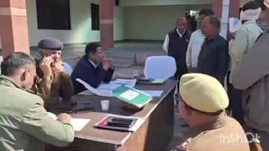 मड़ावरा: मड़ावरा के तहसील परिसर में एसडीएम की अध्यक्षता में आयोजित हुआ सम्पूर्ण समाधान दिवस