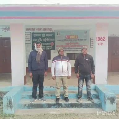 नाला: डॉक्टर मुकेश कुमार ने ठंड में पशुओं की देखभाल को लेकर पशुपालकों को दी जानकारी