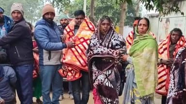 गिद्धौर: जिला प्रशासन की ओर से गिद्धौर को 1020 कंबल का आवंटन, 40 आदिम जनजाति परिवारों में वितरण