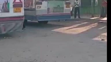 नसीराबाद: नसीराबाद रोडवेज बस स्टैंड पर टिकट खिड़कियां बंद होने से यात्रियों को भारी परेशानी का सामना करना पड़ रहा है