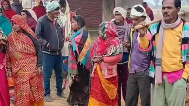 मड़िहान: राजगढ़ थाना क्षेत्र के रैकरी में मनरेगा से कच्ची सड़क का निर्माण शुरू, 60 से 70 मजदूरों को मिला रोजगार