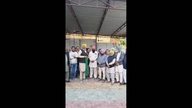 पदमपुर: पदमपुर के सिंह सभा गुरुद्वारा में किसानों ने सिंचाई पानी को लेकर की बैठक