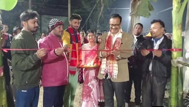 পলাশবাৰী: নহিৰা, গোধাপাৰা বেডমিণ্টন ক্লাৱৰ সৌজন্যত পঞ্চম বাৰ্ষিক একক বেডমিণ্টন প্ৰতিযোগিতা অনুষ্ঠিত হয়