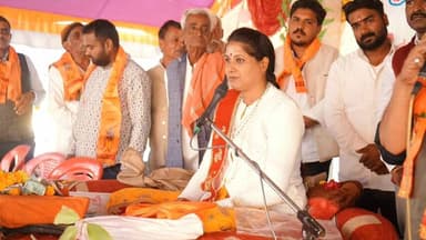 नटेरन: विधायक सूर्य प्रकाश मीणा ने भागवत कथा में लिया धार्मिक लाभ