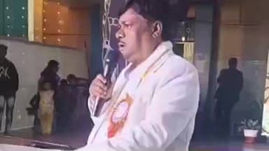 ঠাকুরপুকুর-মহেশতলা: সেন্ট মেরি কনভেন্স স্কুলের বার্ষিক সাংস্কৃতিক অনুষ্ঠানে প্রধান অতিথি হিসেবে উপস্থিত হন বিধায়ক দিলীপ মন্ডল