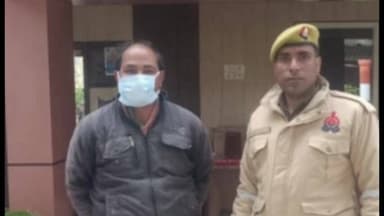 अतरौली: अतरौली पुलिस ने दो वारंटी अभियुक्तों भोला और बबलू को गिरफ्तार किया, जो पुराने मुकदमों में वांछित थे