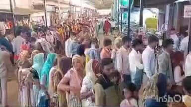 कपासन: मेवाड़ के प्रसिद्ध शनि धाम श्री शनि महाराज आली में श्रद्धालुओं की भारी भीड़ उमड़ी, दर्शन के लिए लगी लंबी कतारें