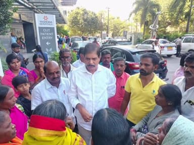 ఎల్లారెడ్డి: యశోద ఆసుపత్రిలో చికిత్స పొందుతున్న భారతి, మెరుగైన చికిత్స అందించాలి, మాజీ ఎమ్మెల్యే జాజాల సురేందర్