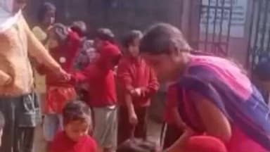 भरनो: हरिजन मोहल्ला सहित आंगनबाड़ी केंद्रों में स्वच्छता अभियान के तहत निरीक्षण, बच्चों की स्वच्छता पर विशेष जोर