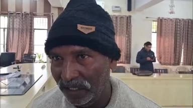 खैर: साहब, मैं जिंदा हूं: राशन कार्ड में अधेड़ व्यक्ति को मृत घोषित किया गया, तहसील दिवस में जिंदा करवाने की गुहार लगाई