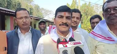 କୋଟପାଡ: କୁନ୍ଦୁରା ସ୍ଥିତ ଶ୍ରୀ ଅରବିନ୍ଦ ଶିକ୍ଷା ନିକେତନ ଠାରେ ଜୁନିଅର ରେଡ଼କ୍ରସ ଅଧ୍ୟୟନ ଶିବିର ଉଦଯାପିତ ଉତ୍ସବରେ ଯୋଗ ଦେଲେ କୋଟପାଡ଼ ବିଧାୟକ