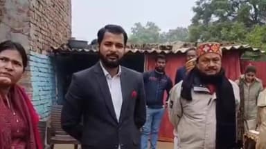 महावन: कस्बा फरह ब्लॉक में मुख्यमंत्री आवास योजना के तहत सपेरा समाज को आवासीय प्रमाण पत्र प्रदान किया गया