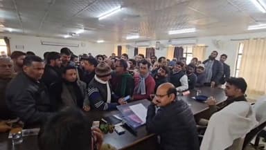 गभाना: गभाना तहसील में संपूर्ण समाधान दिवस कार्यक्रम का आयोजन, SDM ने ग्रामीणों की समस्याएं सुनीं